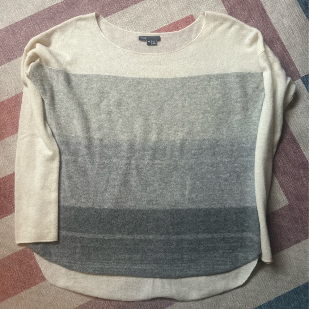 VINCE - Cashmere 🤍 Cream 🤍 Light Sweater